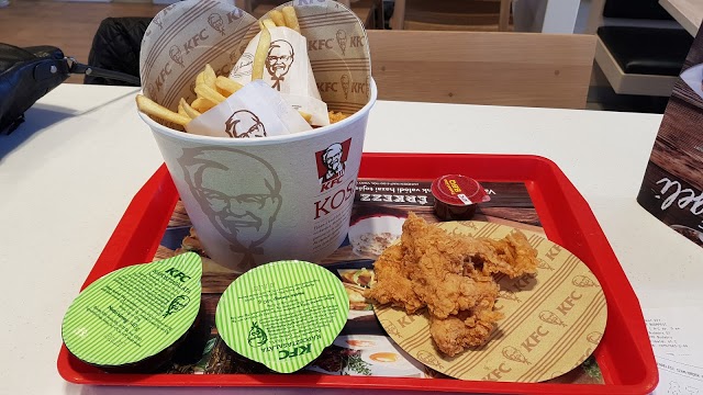 KFC Budaörs Tesco