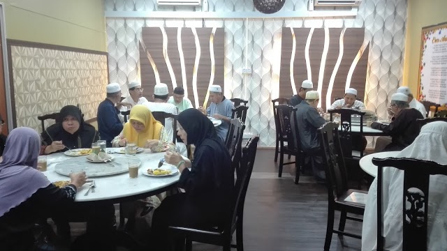 Cafe Nur Ikhwan