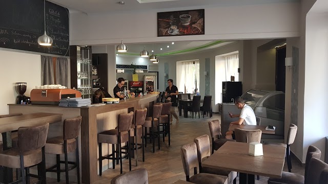 Szilver Café Bar