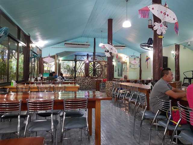 Suan Chuen Sook Restaurant