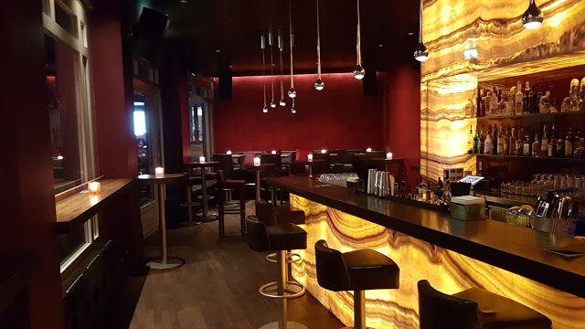 Lux Bar