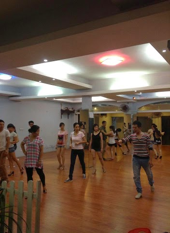 Hanoi Zouk Group - Dance Studio