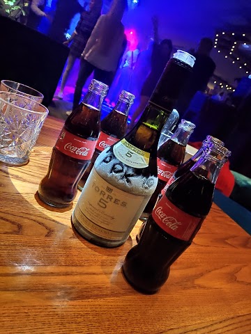 Cocktail Bar Shots